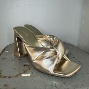 Open Edit Saydee Sandal Gold size 8M